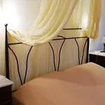 Pepi's Apartamento Triovasálos