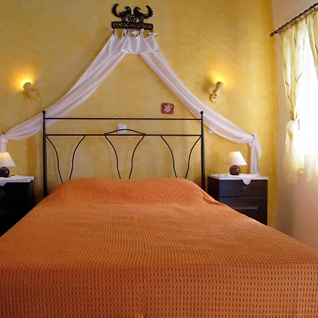 Pepi's Apartment