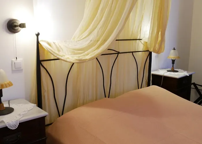 Pepi's Apartmán Triovasálos